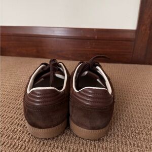 ALOHAS Brown Sneakers